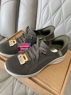 Skechers Men’s Olive Knit Slip-On Sneakers